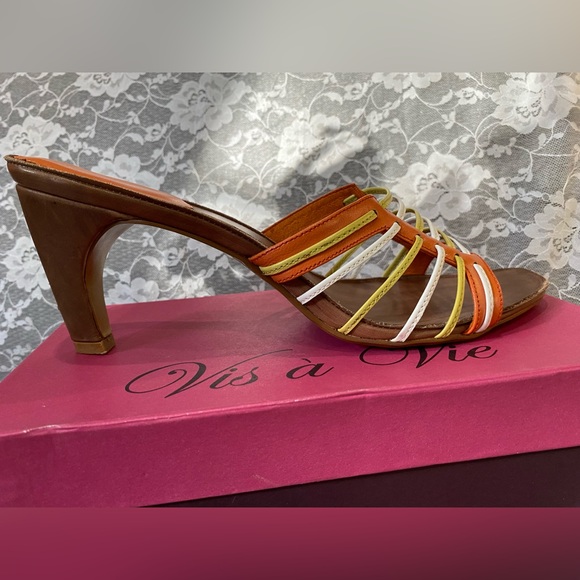 Women’s Orange and Green Sandals Size 10 - Picture 1 of 9